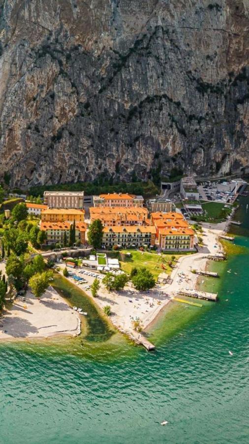 Antica Campione Rooms & Hostel Кампіоне-дель-Ґарда Екстер'єр фото