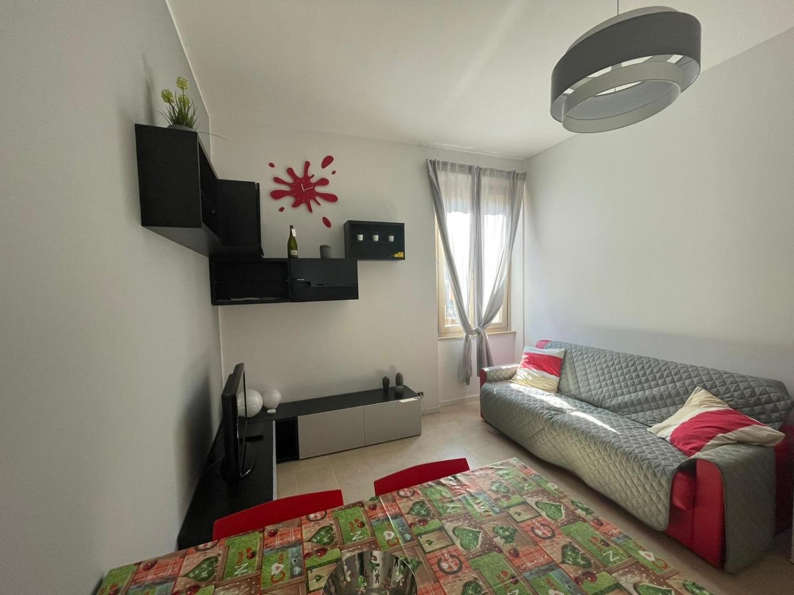 Antica Campione Rooms & Hostel Кампіоне-дель-Ґарда Екстер'єр фото